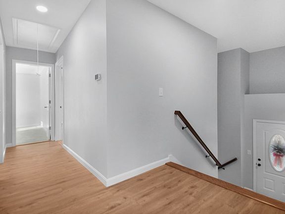 3rd image of 155 Woodburn Dr