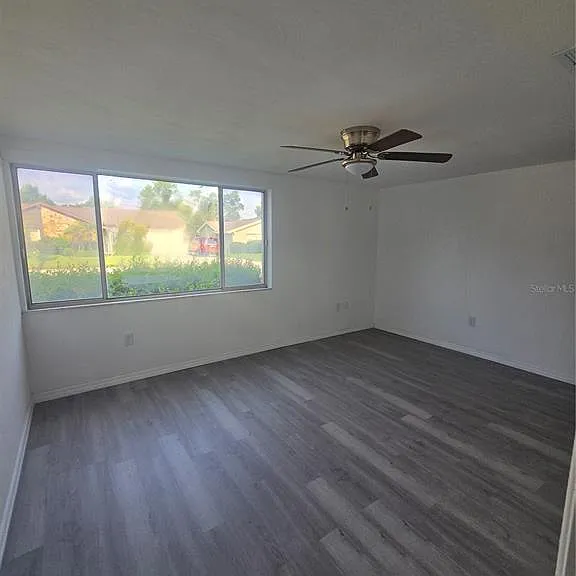 12213 Partridge Hill Row — Photo 3