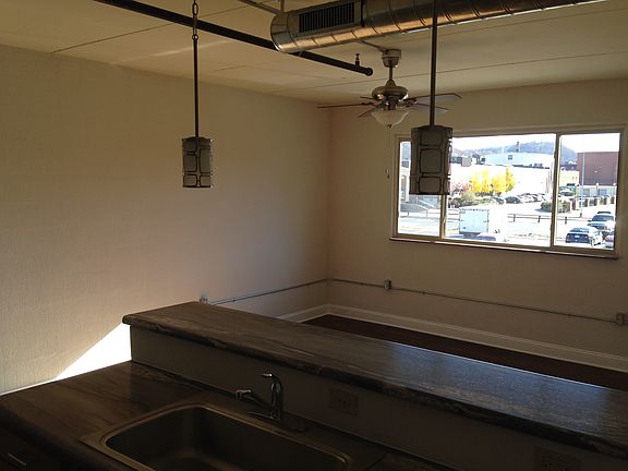 2nd image of 422 Shrewsbury St #6
