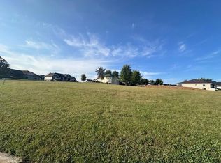 1007 Courtney Dr, Caledonia, MN 55921