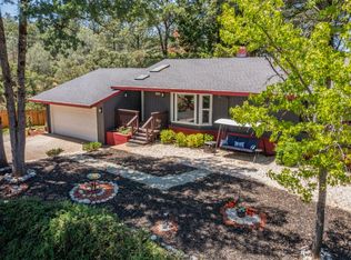 23748 Maple Ct, Auburn, CA 95602