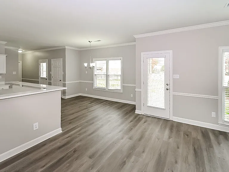 1776 Lichfield Ct — Photo 5