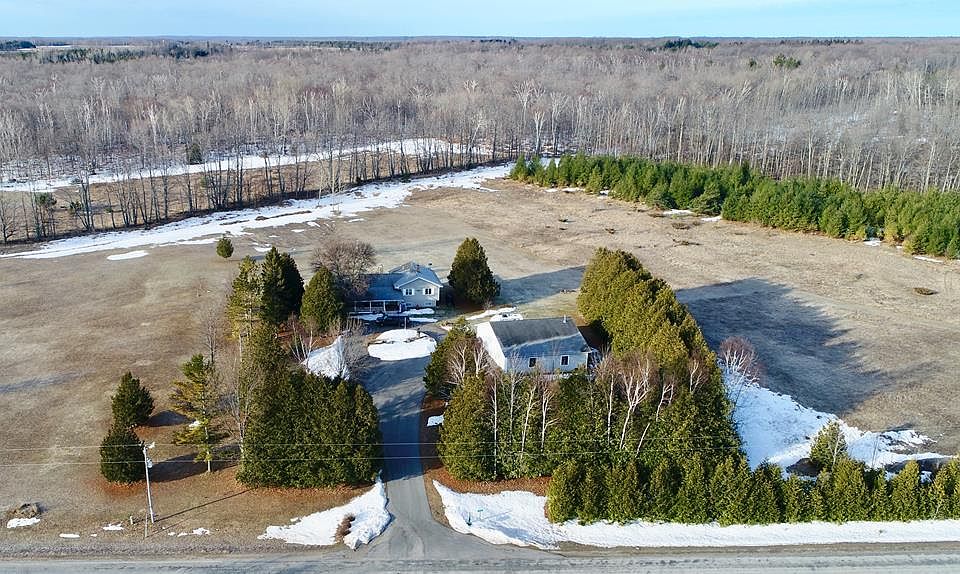1st image of 10321 Country Ln