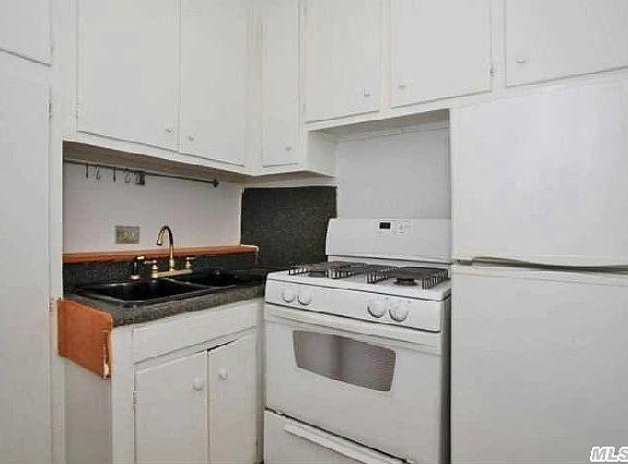 5th image of 50-21 39th Pl #1B