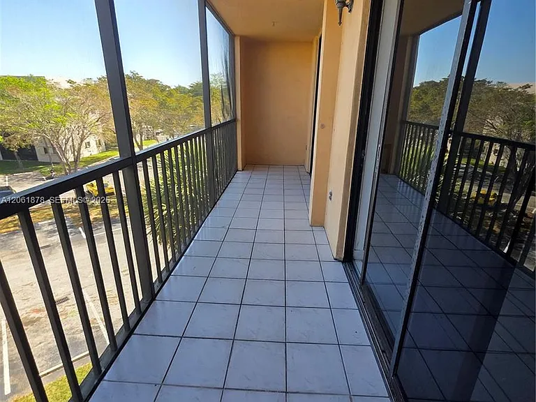 8600 SW 133rd Avenue Rd #424 — Photo 34
