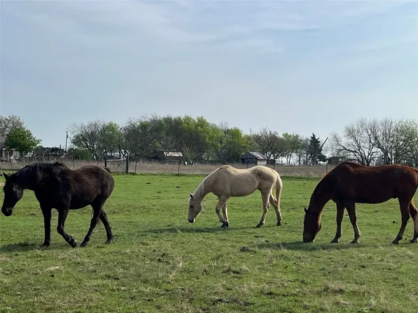 4605 County Road 4511, Commerce, TX 75428