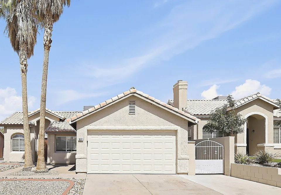 922 Strider Dr