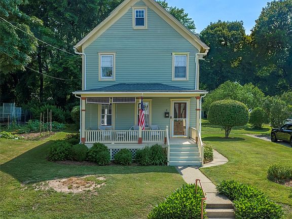 2nd image of 17 Spring Street
