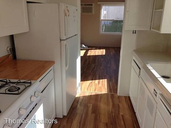 2nd image of 8823 La Mesa Blvd