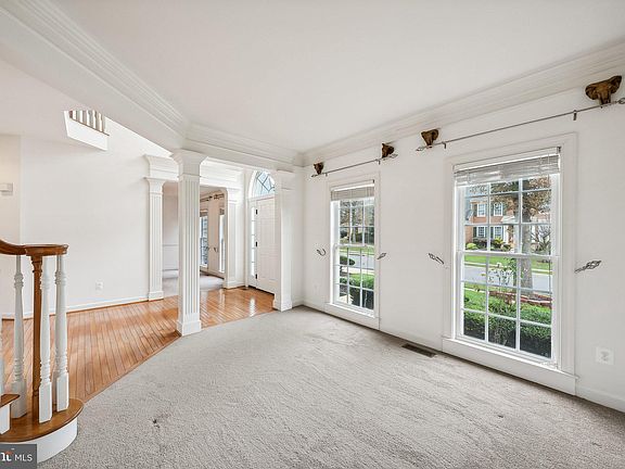 4th image of 7221 Winnipeg Ct