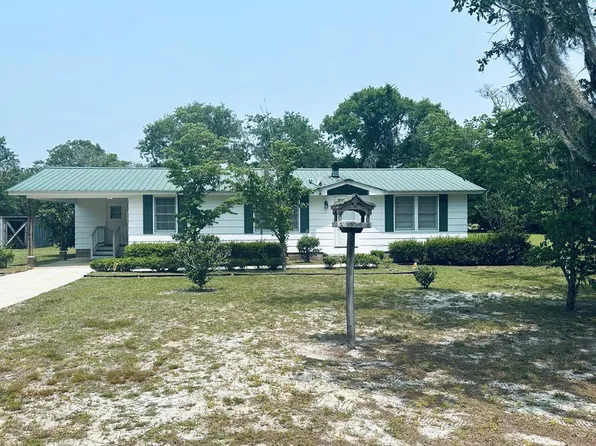 1275 Oak Grove Rd, Glennville, GA 30427