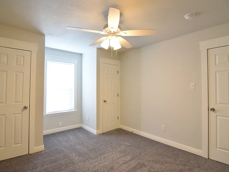 2307 Traverse Dr — Photo 12