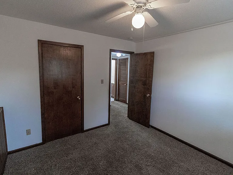 2932 Leeway Dr #C — Photo 11