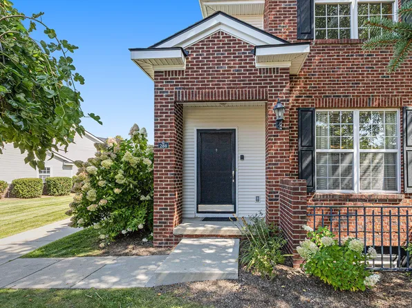 331 Scio Village Ct Unit 288, Ann Arbor, MI 48103