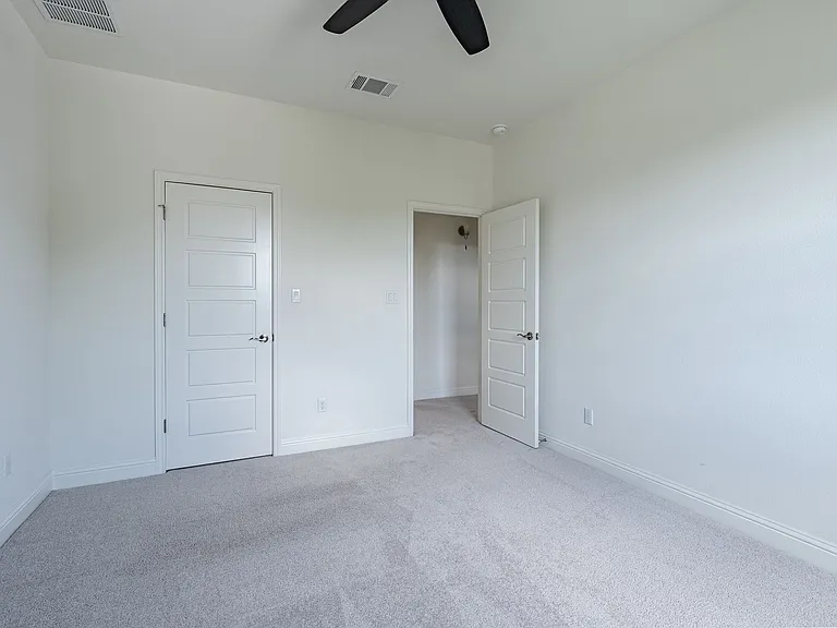 212 Eiglehart Rd — Photo 29