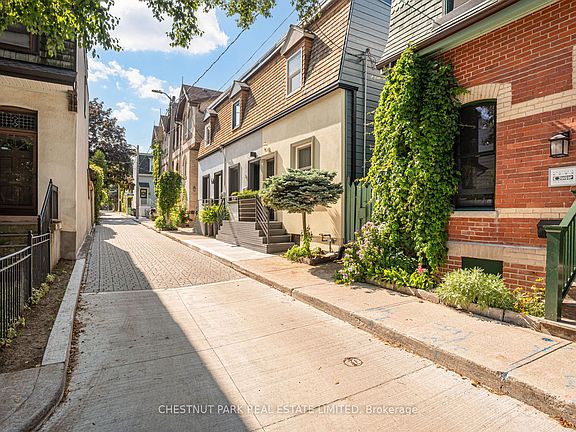 2nd image of 10 Sackville Pl