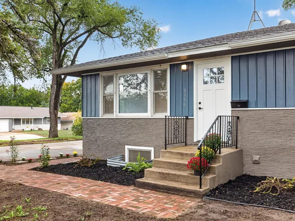 1316 7th Ave, Anoka, MN 55303