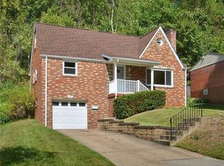 3305 Eisenhower Dr, White Oak, PA 15131