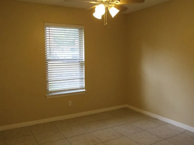 3320 Pine Forest Rd — Photo 11