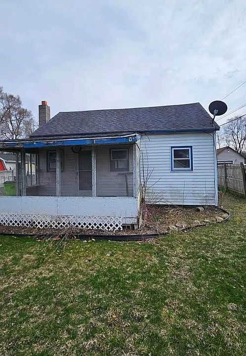 1st image of 503 E Water St
