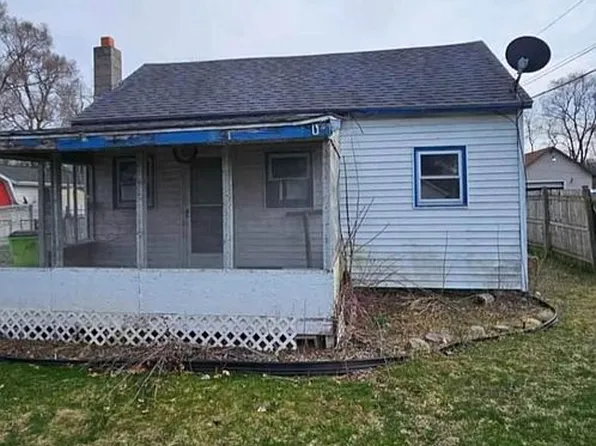 503 E Water St, Greenville, MI 48838