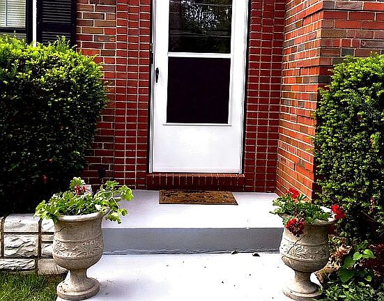 2nd image of 739 Oakland Ave