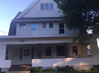 614 E 7th St, York, NE 68467