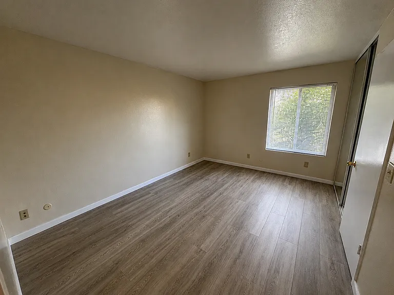 1501 Lavetta Way #1 — Photo 6