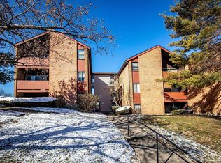 4903 Chalet Dr #207, Cincinnati, OH 45217