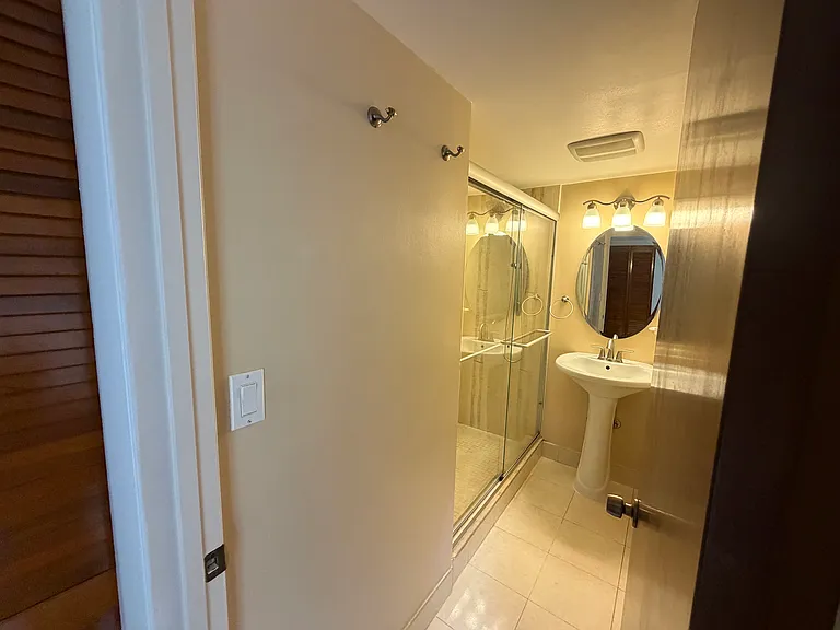 14279 Kendale Lakes Cir — Photo 21