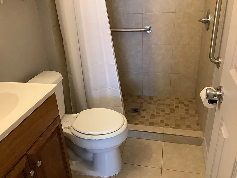 WALK IN SHOWER