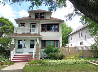 2936 S Pine Ave, Milwaukee, WI 53207