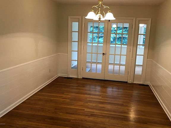 5th image of 264 Leland Dr S