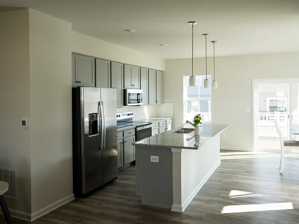 8 Brookfield Mews #40