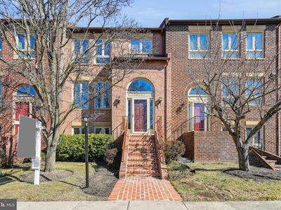 10127 Turnberry Pl, Oakton, VA, 22124