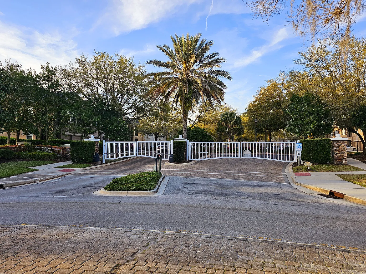 3 bed, 1250 sqft, $1,850 — Photo 4