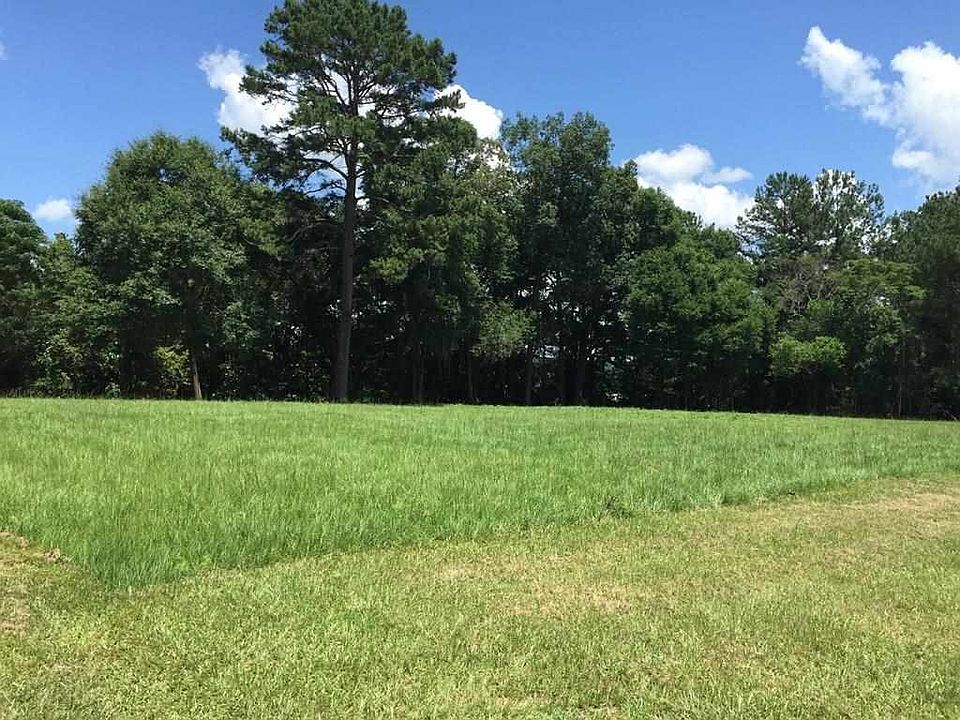 2nd image of 1 Four Acre Bridge Ln