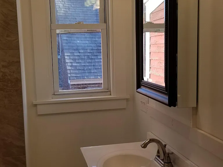 48 Riverside St #2F — Photo 12