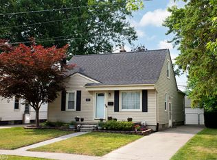 1011 Whitcomb Ave, Royal Oak, MI