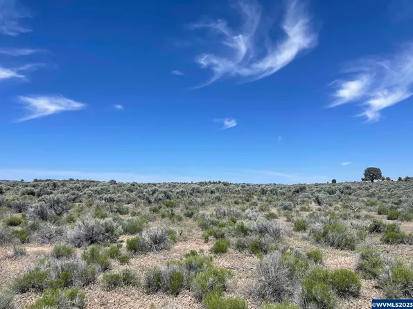 Tl 2900 Millican Rd, Christmas Valley, OR 97641