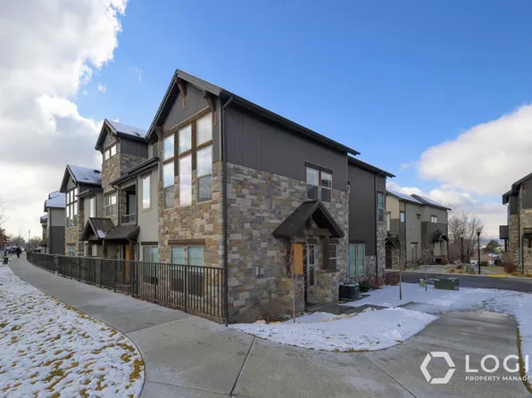 10408 S Beetdigger Blvd, Sandy, UT 84070
