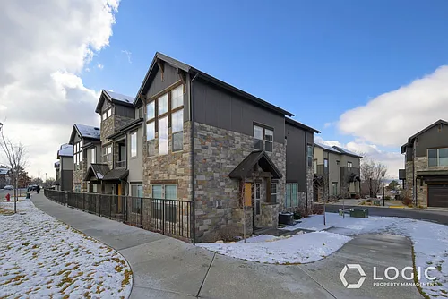 10408 S Beetdigger Blvd Photo 1
