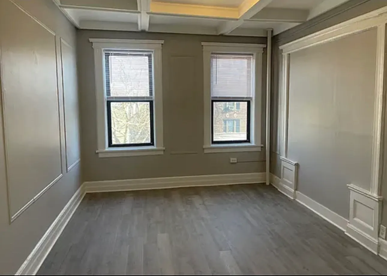 3 bed, $2,225 — Photo 3