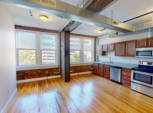 906 Main St APT 203, Cincinnati, OH 45202
