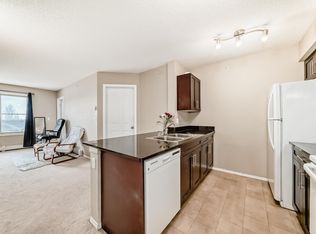 Rutherford Landing, Edmonton, AB T6W 2Y1