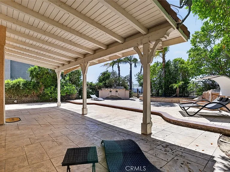 11217 Ravenna Ln — Photo 64