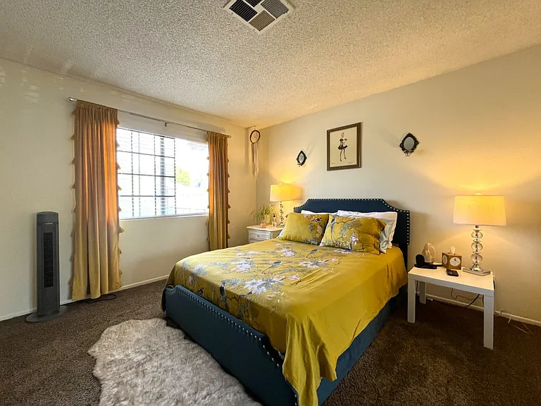 1013 W Linden St #32 — Photo 15