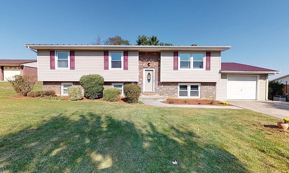 1st image of 1100 N 13th St