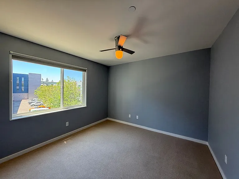 411 Garden St — Photo 13