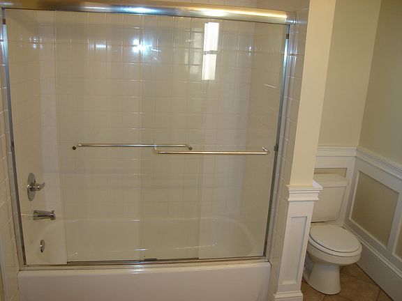 5th image of 821 Sir Francis Drake Blvd Unit 2